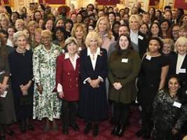 Ihr seid nicht allein : Königin Camilla spricht Missbrauchsopfern ihre Solidarität aus